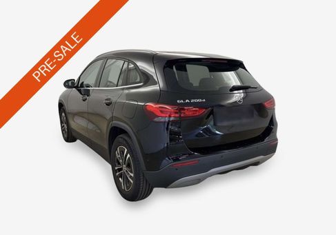 Mercedes-Benz GLA 200, 2023 3