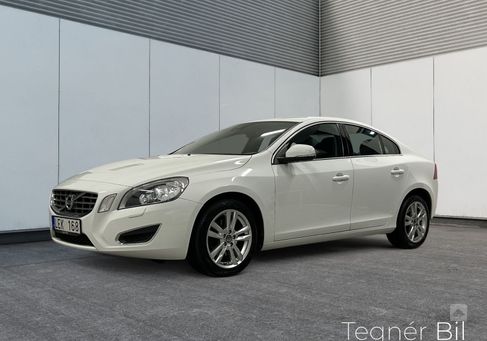 Volvo S60, 2011