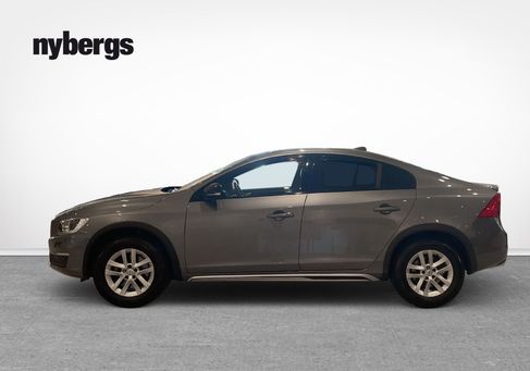Volvo S60 Cross Country, 2017