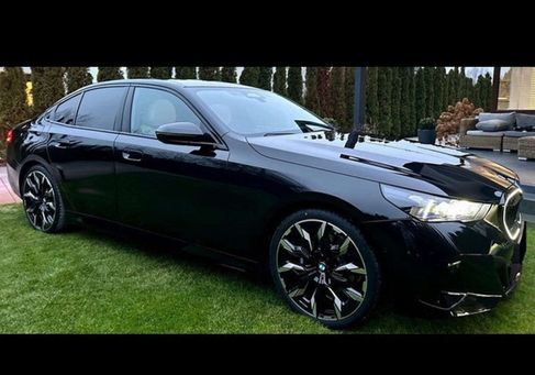 BMW 520, 2024