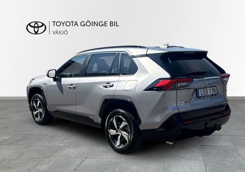 Toyota RAV 4, 2024 2