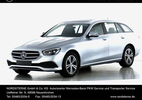 Mercedes-Benz E 220, 2022