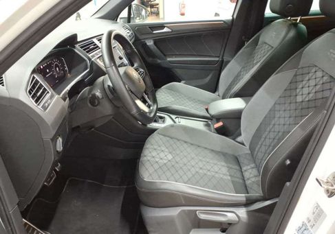 Volkswagen Tiguan, 2022