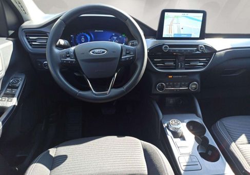 Ford Kuga, 2022