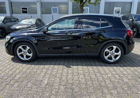 Mercedes-Benz GLA 220, 2017