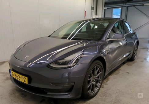 Tesla Model 3, 2019