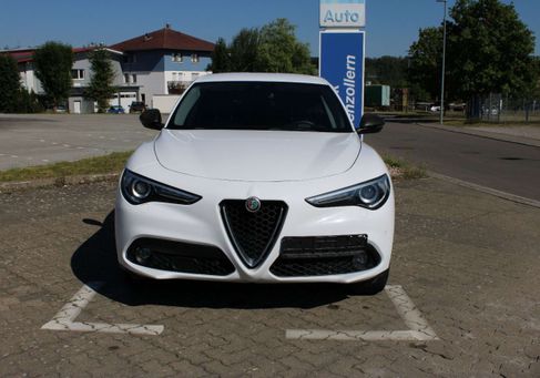 Alfa Romeo Stelvio, 2018