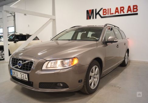 Volvo V70, 2011