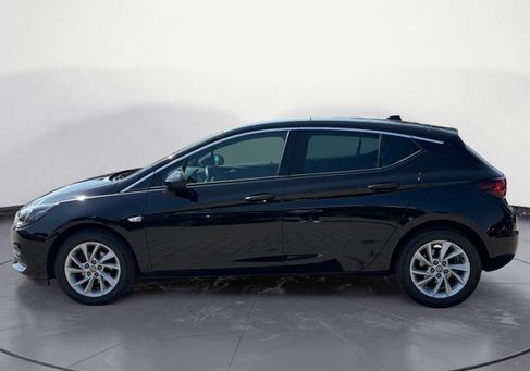 Opel Astra, 2021