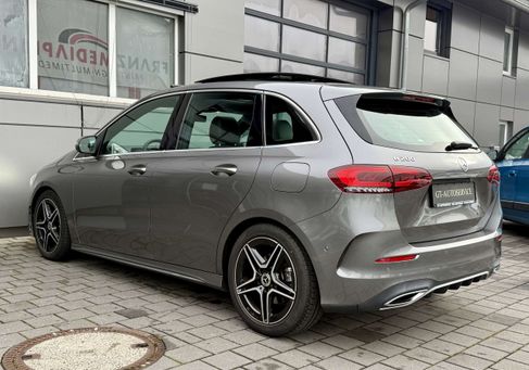 Mercedes-Benz B 200, 2019