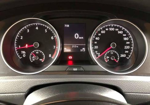 Volkswagen Golf, 2019 3