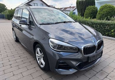BMW 218, 2020