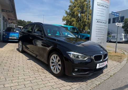 BMW 330, 2018