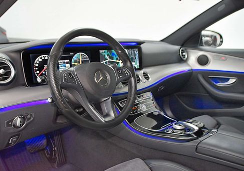 Mercedes-Benz E 220, 2017