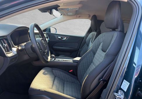 Volvo V60, 2023 3