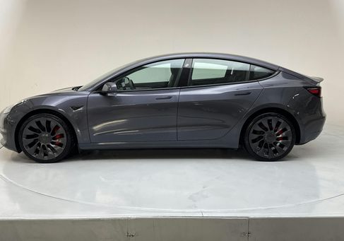 Tesla Model 3, 2023