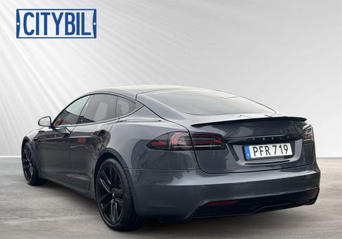 Tesla Model S, 2023 3