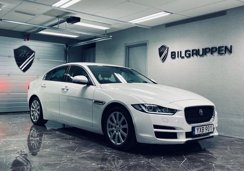 Jaguar XE, 2018