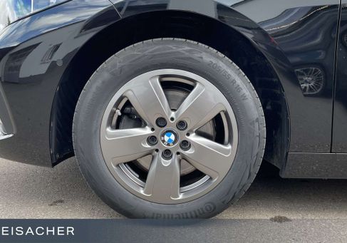 BMW 118, 2023