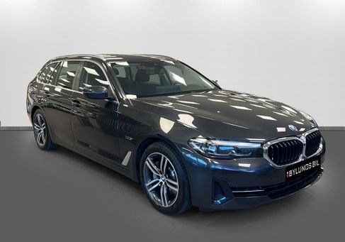 BMW 530, 2022 3