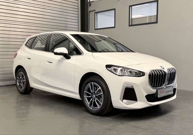 BMW 220, 2023