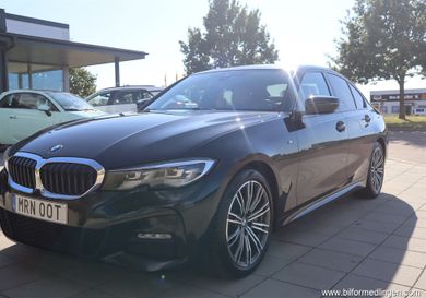 BMW 330, 2020
