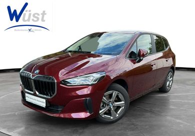 BMW 216, 2024