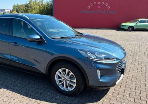 Ford Kuga, 2022
