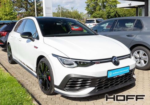 Volkswagen Golf, 2023 3