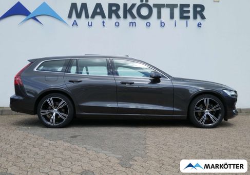 Volvo V60, 2023 3