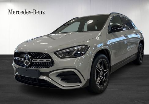 Mercedes-Benz GLA 250, 2026