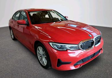 BMW 330, 2021