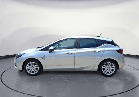 Opel Astra, 2020