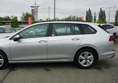 Volkswagen Golf, 2022 3