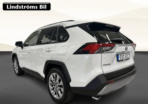 Toyota RAV 4, 2025 3