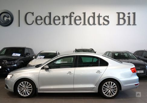 Volkswagen Jetta, 2011