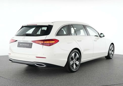 Mercedes-Benz C 200, 2022 3