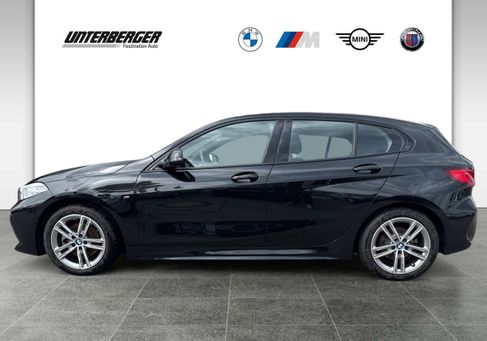 BMW 118, 2024