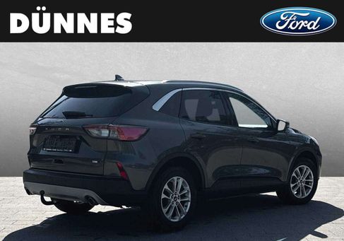Ford Kuga, 2021