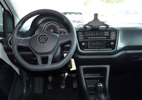 Volkswagen up!, 2022