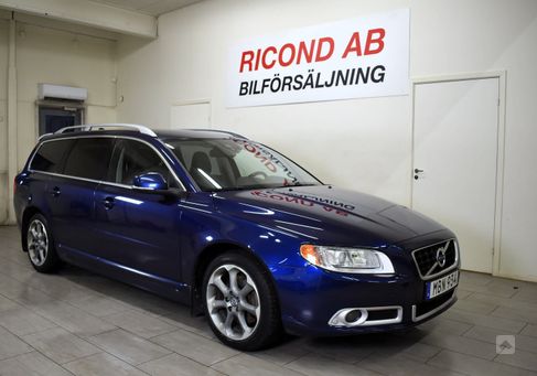 Volvo V70, 2012