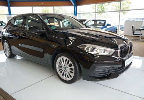 BMW 116, 2020
