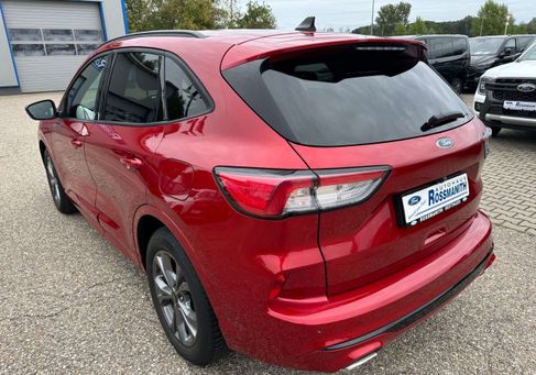 Ford Kuga, 2024 3