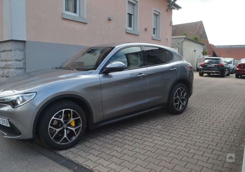 Alfa Romeo Stelvio, 2019