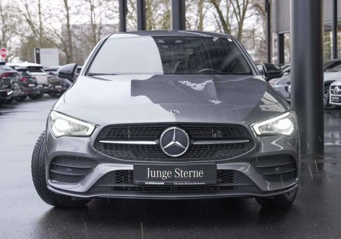 Mercedes-Benz CLA 250, 2022