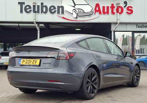 Tesla Model 3, 2021 2