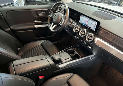 Mercedes-Benz GLB 200, 2020