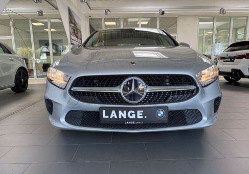 Mercedes-Benz A 200, 2021