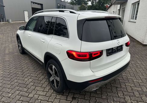 Mercedes-Benz GLB 200, 2023