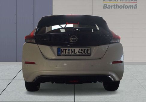 Nissan Leaf, 2023 3